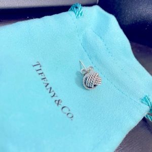Tiffany Knot Earring